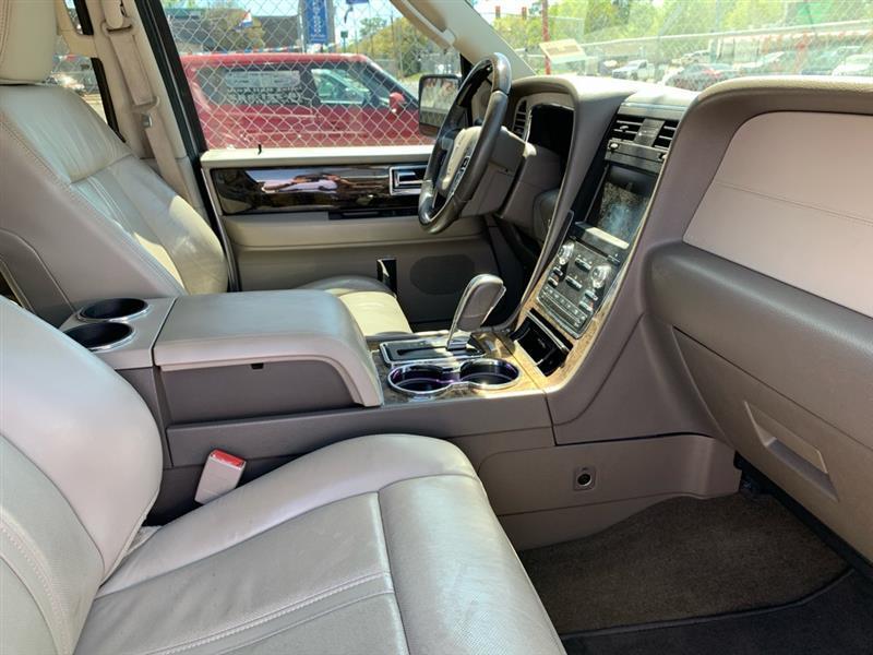 Lincoln Navigator  2015
