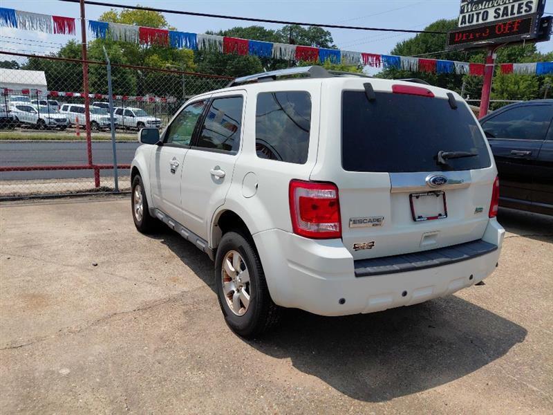 Ford Escape  2010