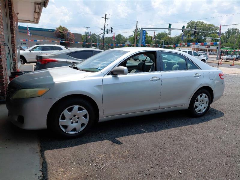Toyota Camry  2010