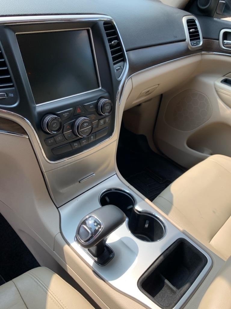 Jeep Grand Cherokee  2015