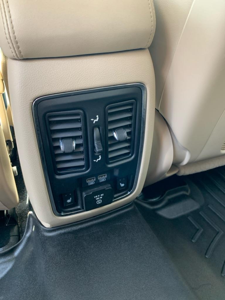 Jeep Grand Cherokee  2015