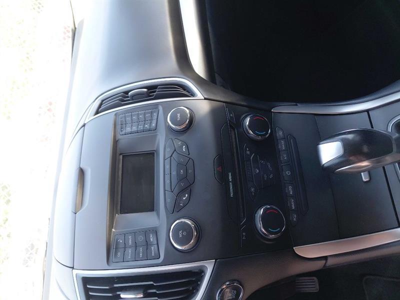 Ford Edge photo 6