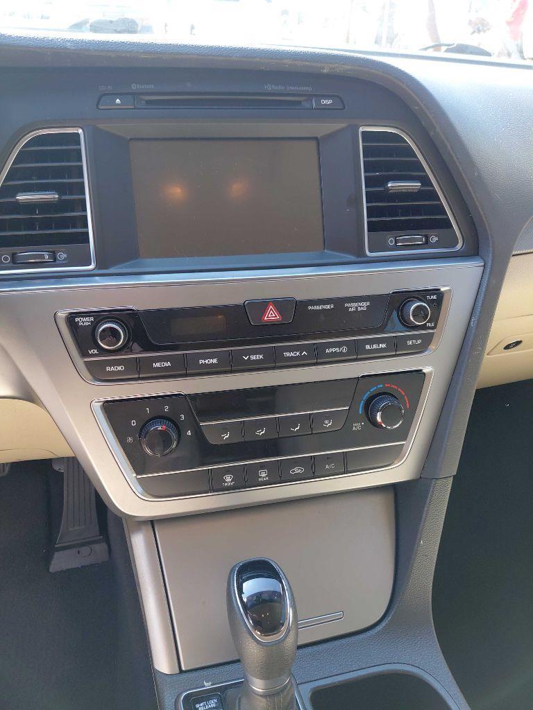 Hyundai Sonata  2016