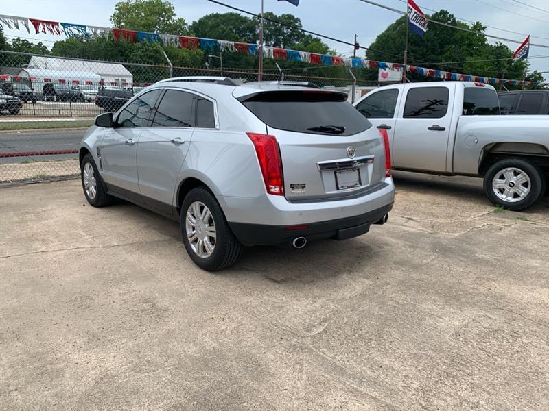 Cadillac SRX  2011