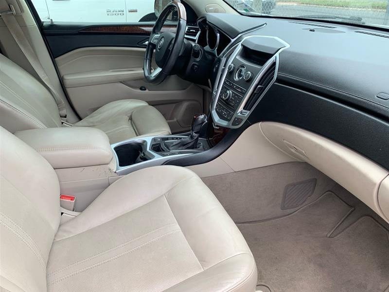 Cadillac SRX  2011