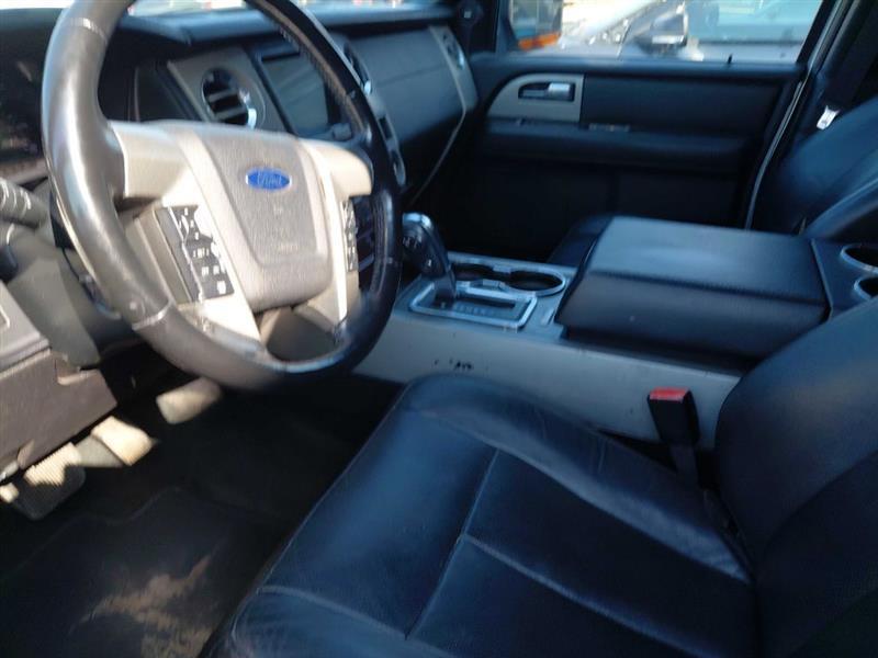 Ford Expedition  2016