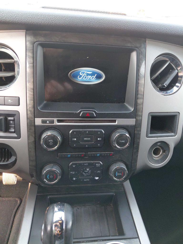 Ford Expedition  2016