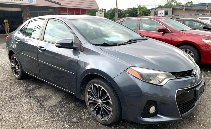 Toyota Corolla  2014