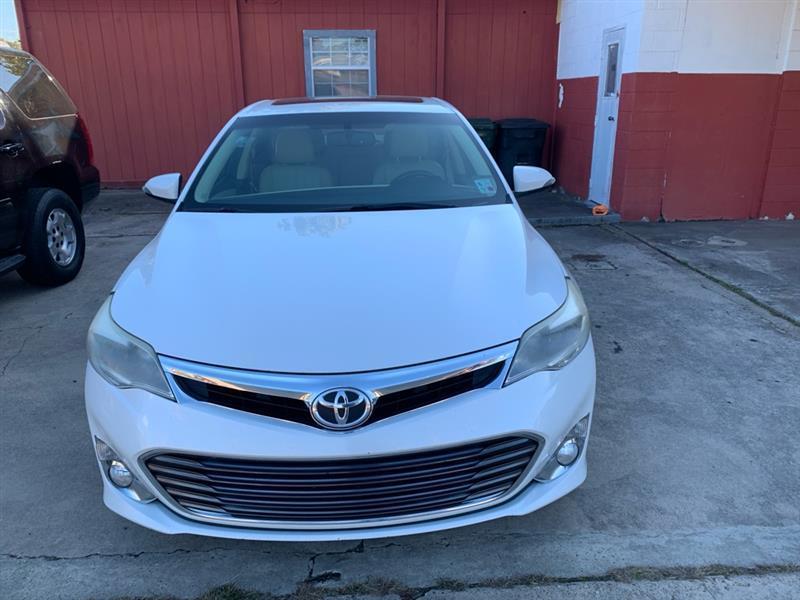 Toyota Avalon  2013