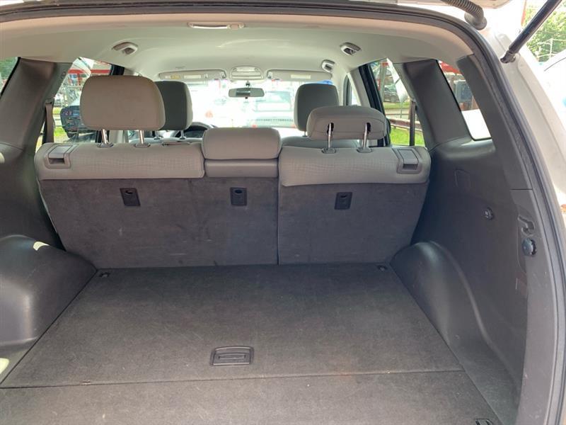 Hyundai Santa Fe  2011