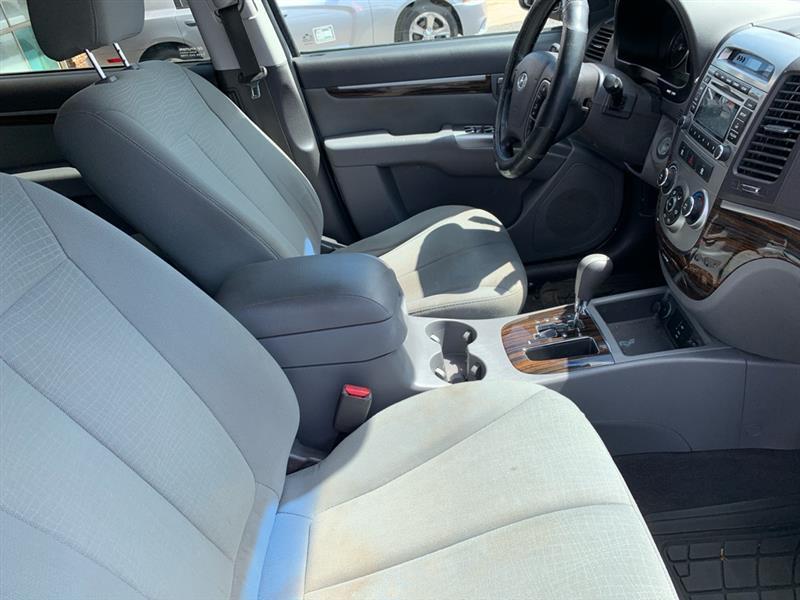 Hyundai Santa Fe  2011