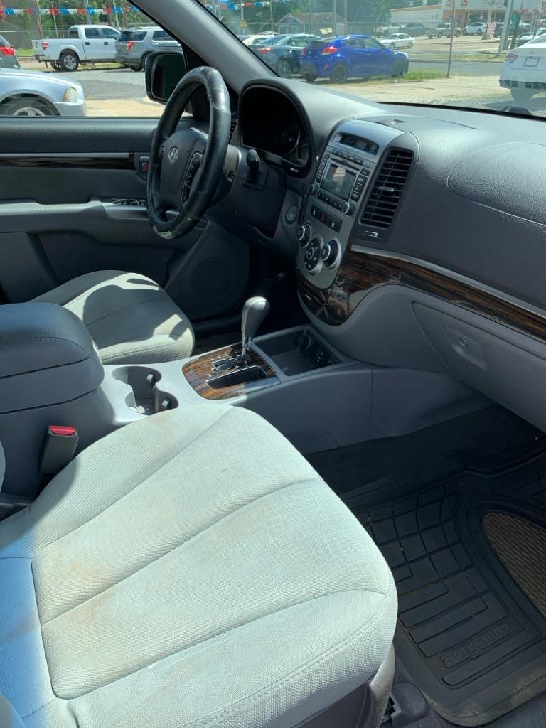 Hyundai Santa Fe  2011