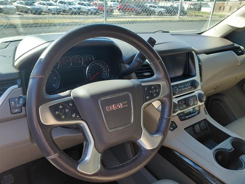 GMC Yukon  2016