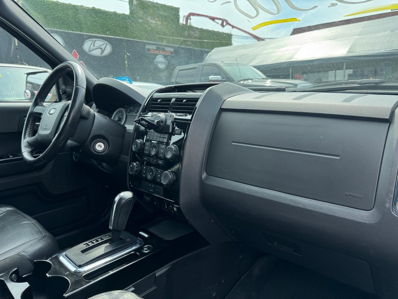 2008 Ford Escape XLT - Photo 9