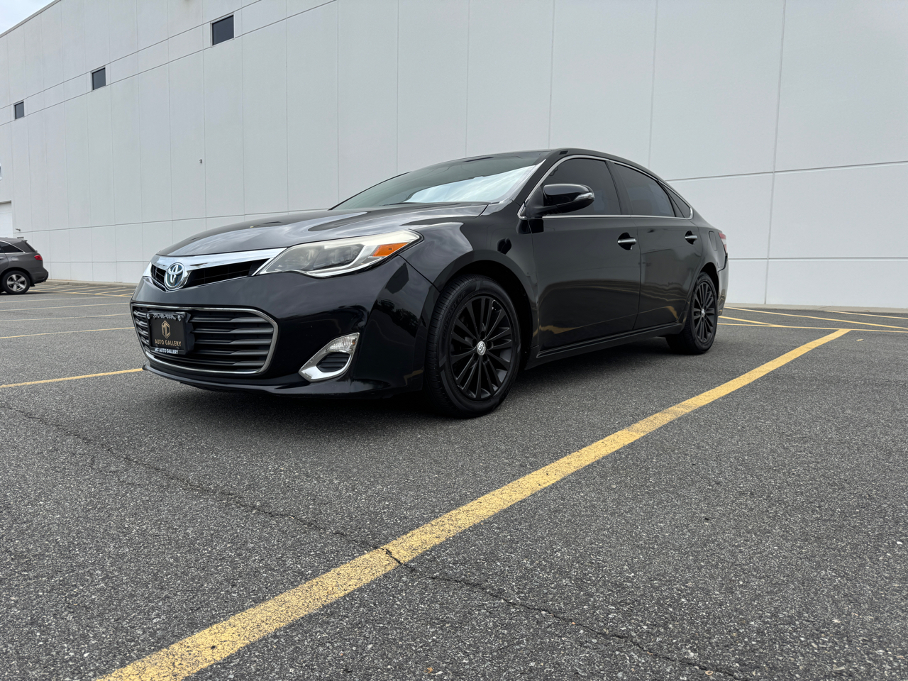 Toyota Avalon Hybrid XLE Premium 2015