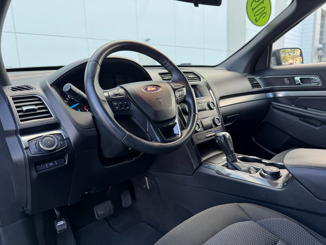 Ford Explorer XLT 4WD 2019
