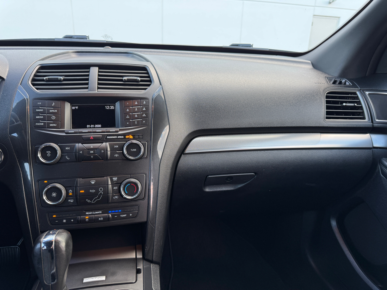 Ford Explorer XLT 4WD 2019