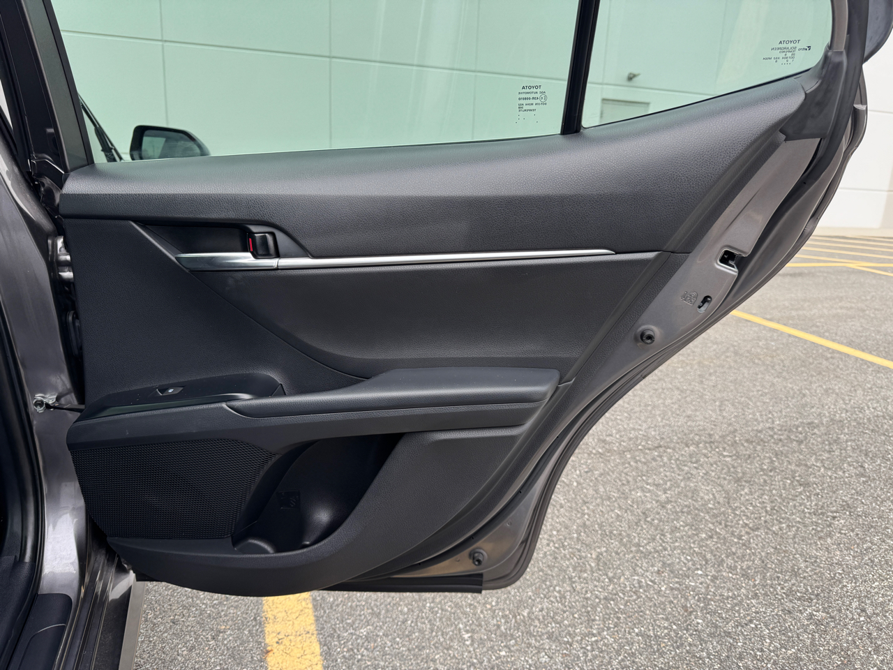 Toyota Camry SE 2020