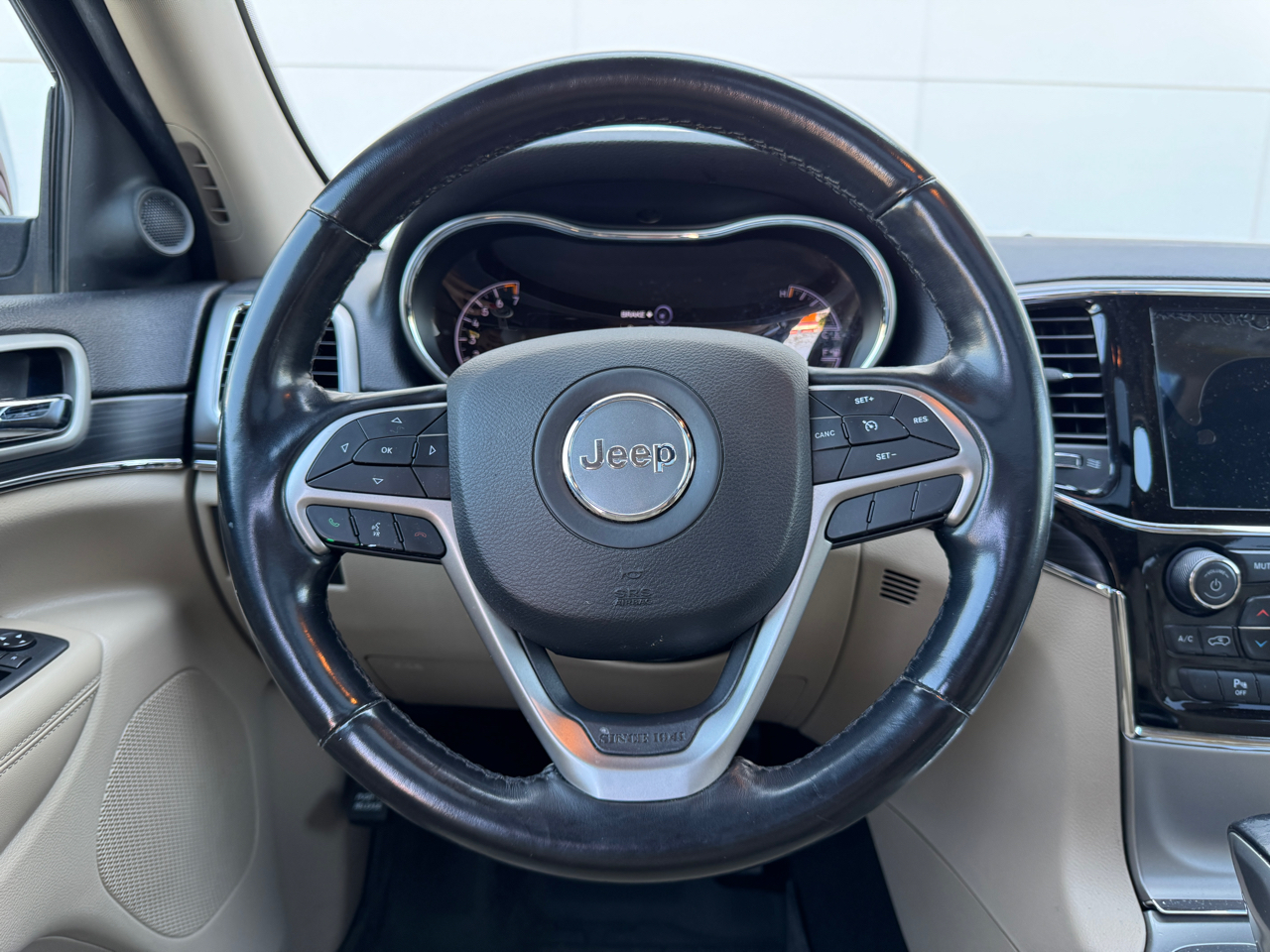 Jeep Grand Cherokee Limited 2WD 2020