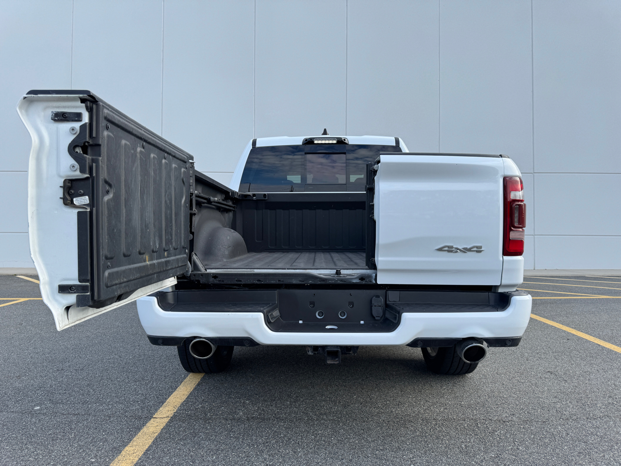 RAM 1500 Limited Crew Cab SWB 4WD 2023