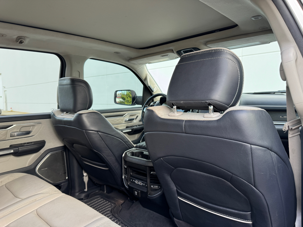 RAM 1500 Limited Crew Cab SWB 4WD 2023