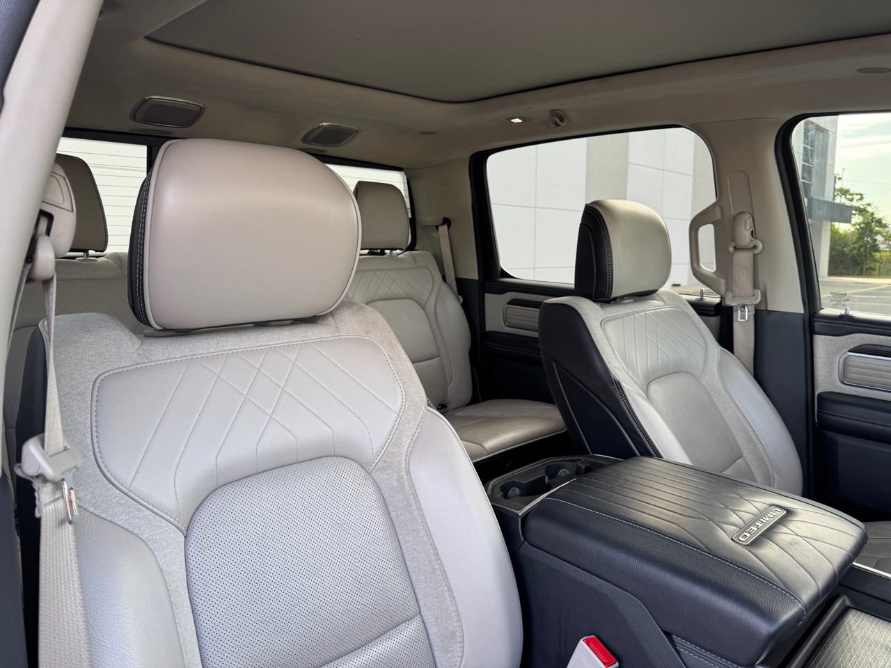 RAM 1500 Limited Crew Cab SWB 4WD 2023
