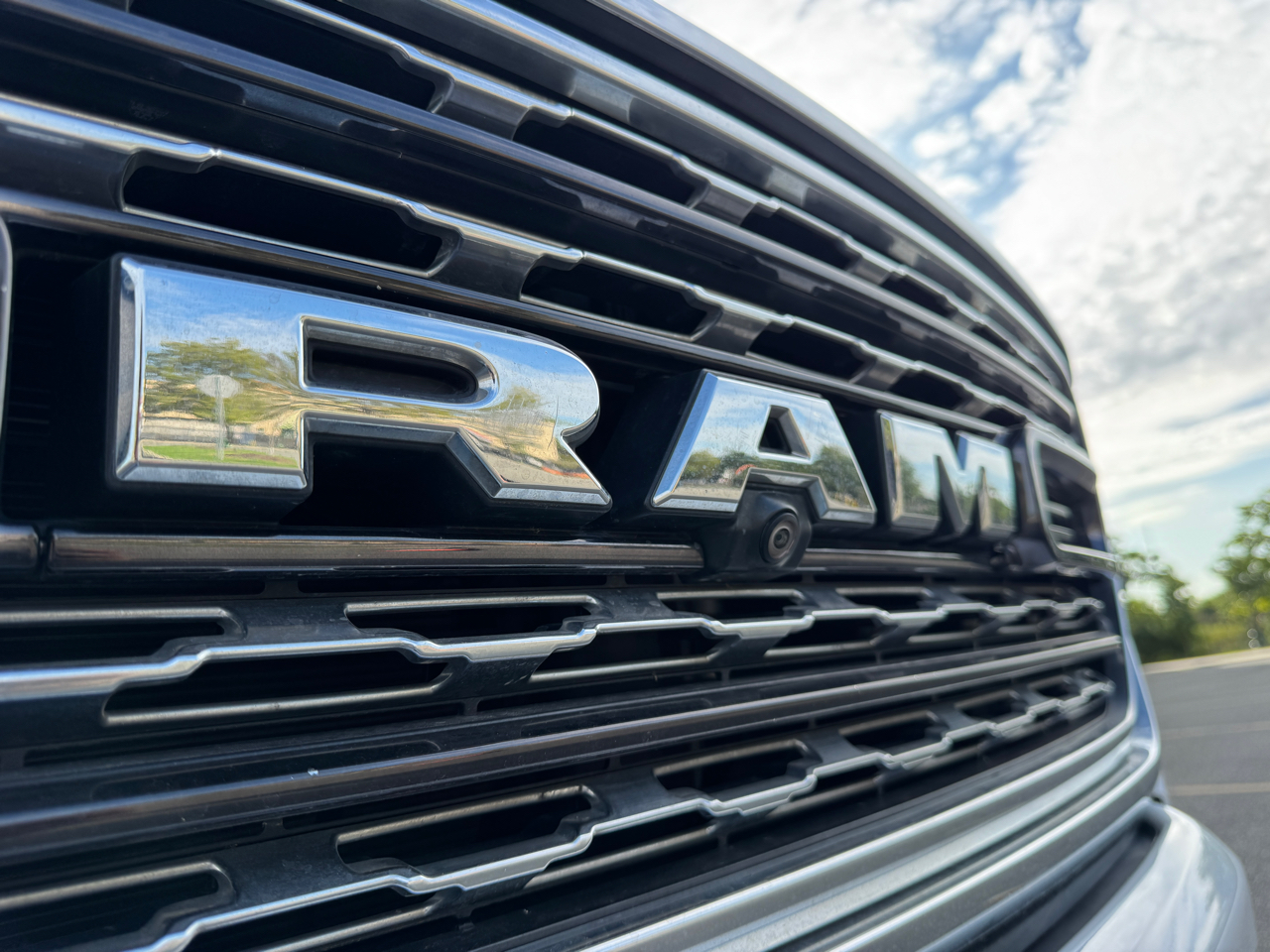 RAM 1500 Limited Crew Cab SWB 4WD 2023