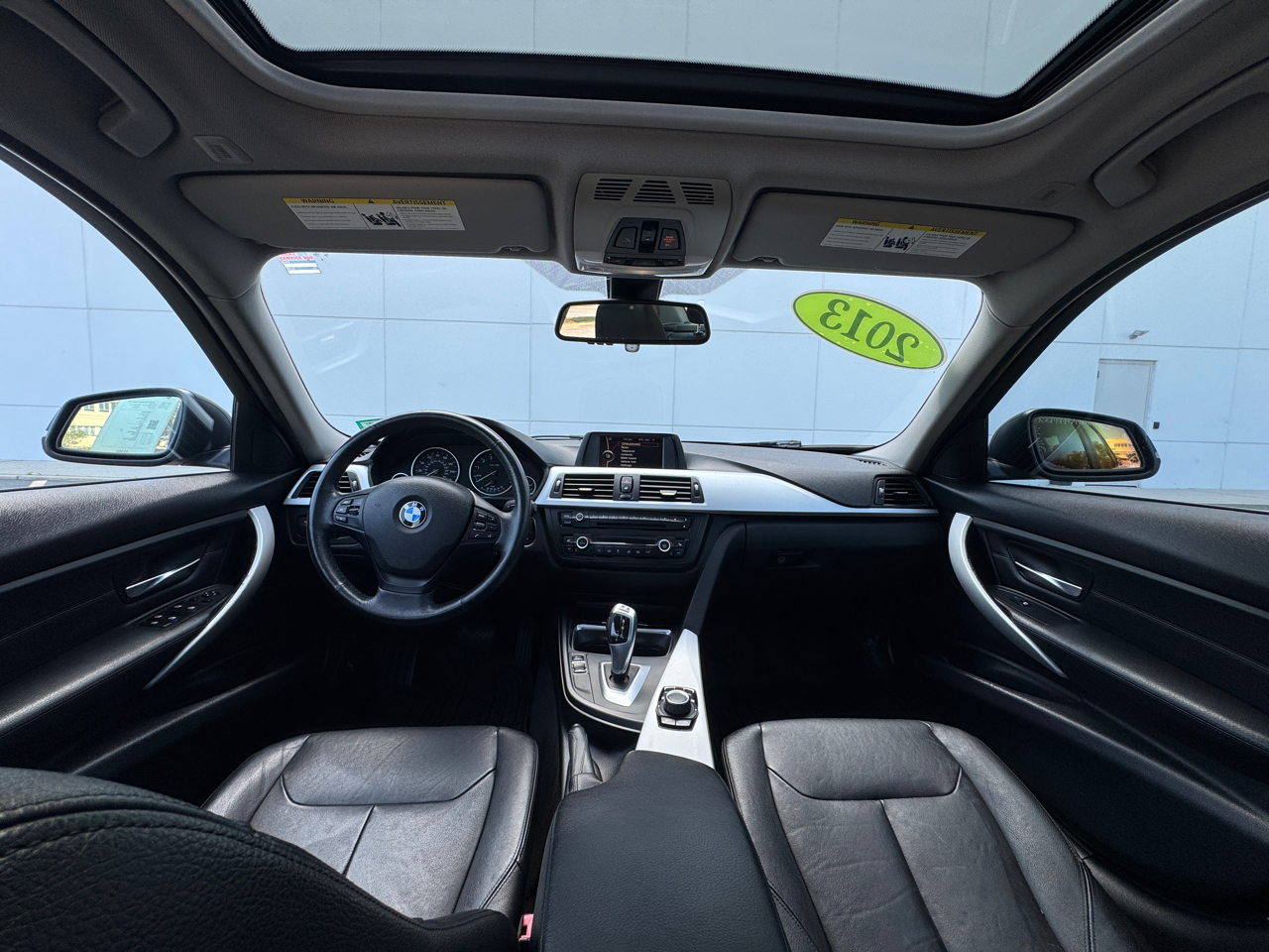 BMW 5-Series 528i xDrive 2013