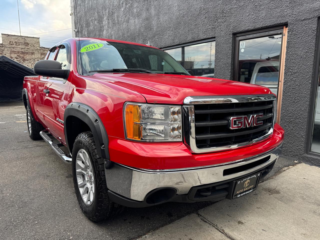 2011 GMC Sierra 4WD Extended Cab SL MWB's photo