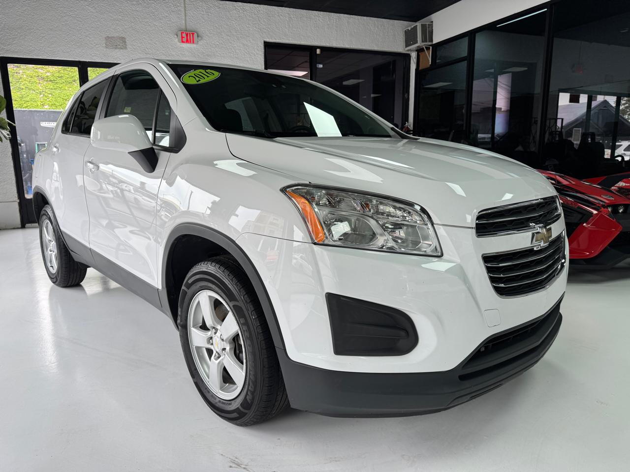 2016 Chevrolet Trax LS AWD's photo
