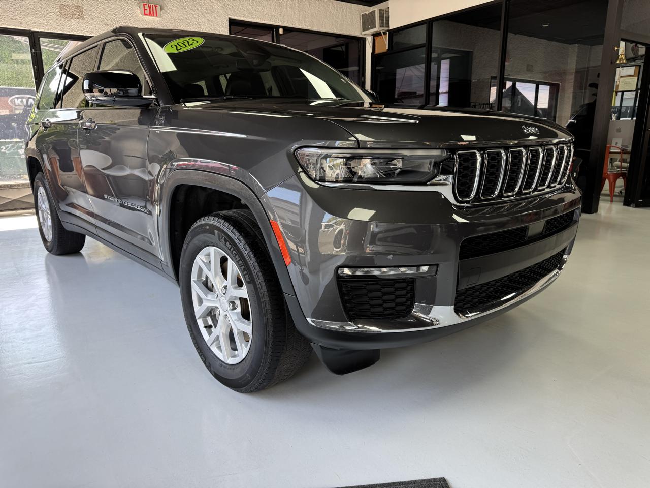 2023 Jeep Grand Cherokee L Limited 4WD