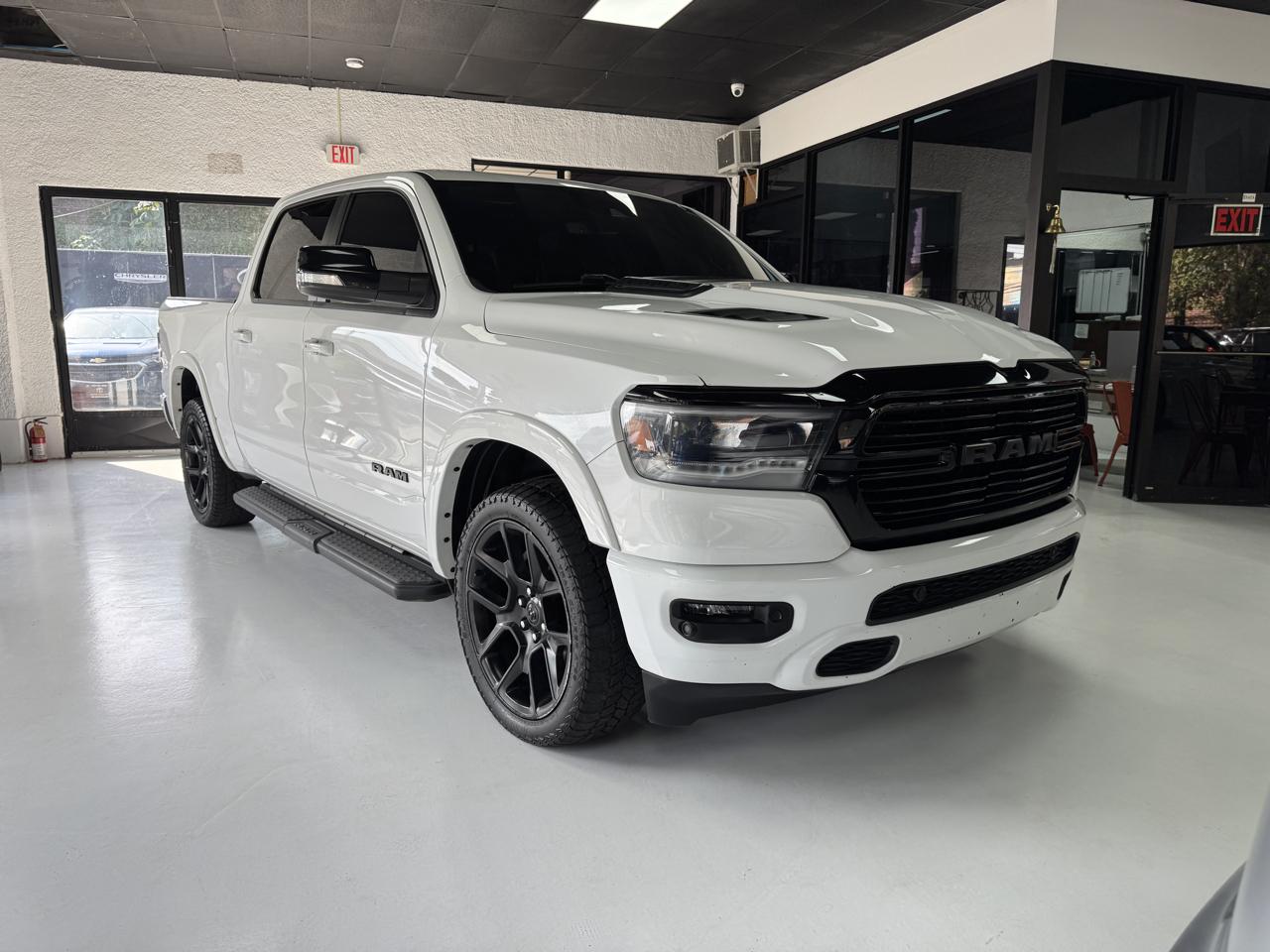 2021 RAM 1500 Laramie Crew Cab SWB 4WD