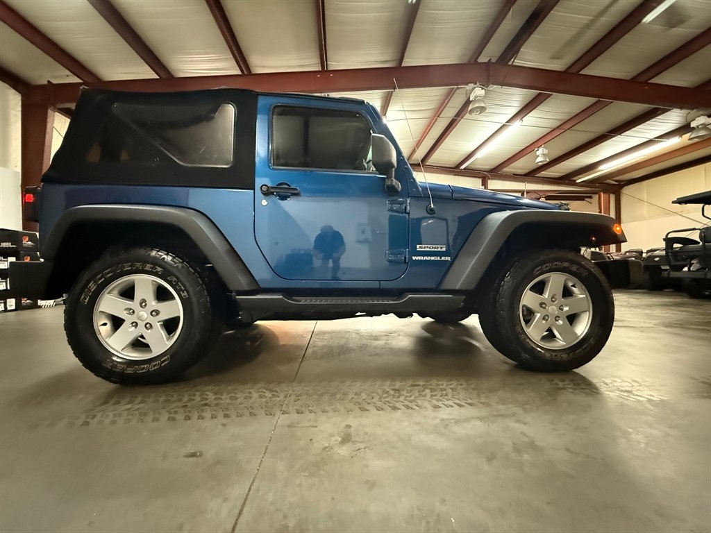 Jeep Wrangler  2010