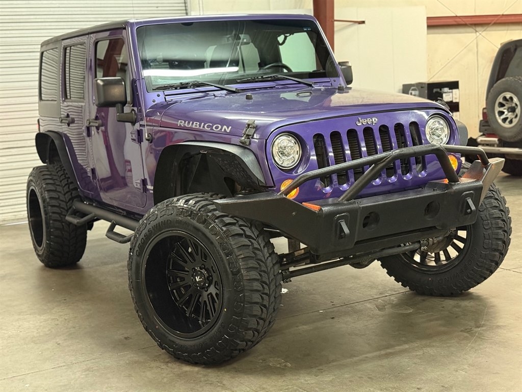 2017 Jeep Wrangler Unlimited Rubicon photo 2