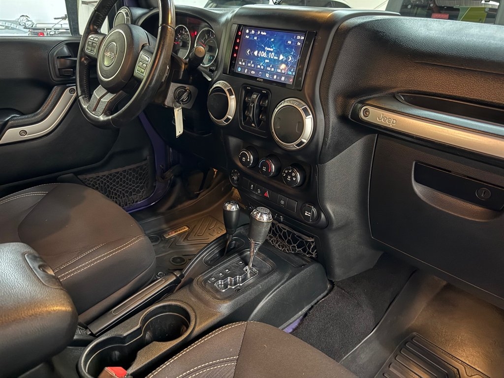 Jeep Wrangler  2017