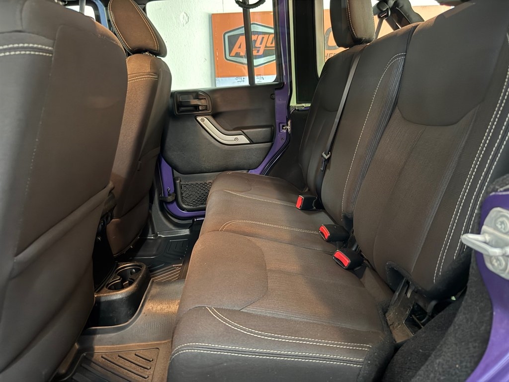 Jeep Wrangler  2017