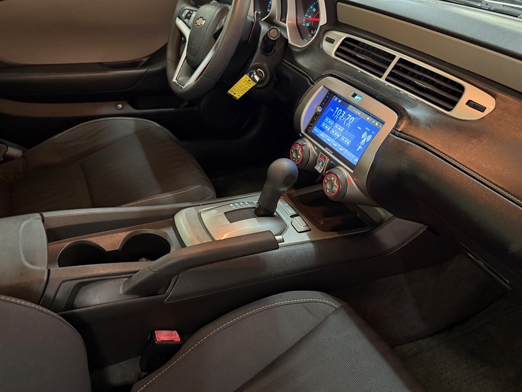 Chevrolet Camaro  2014