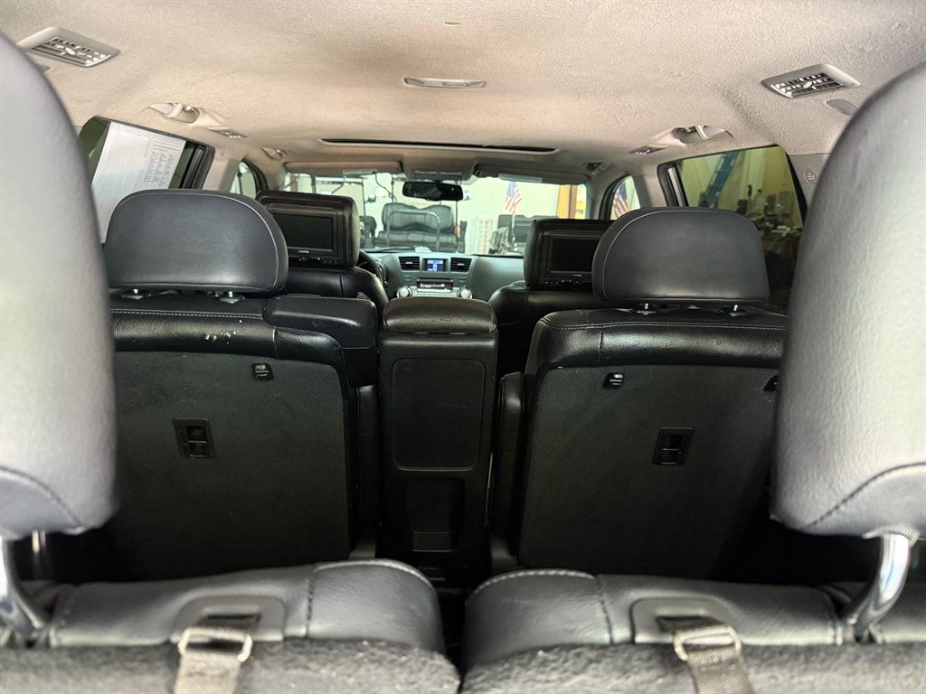 Toyota Highlander  2012