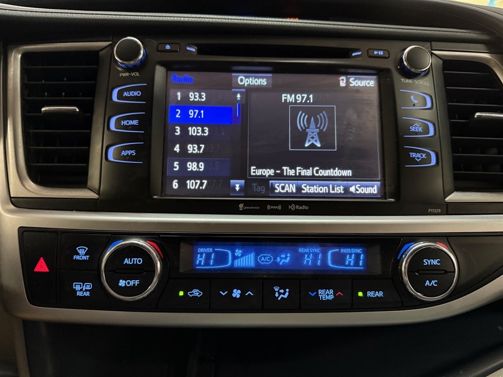 Toyota Highlander  2017
