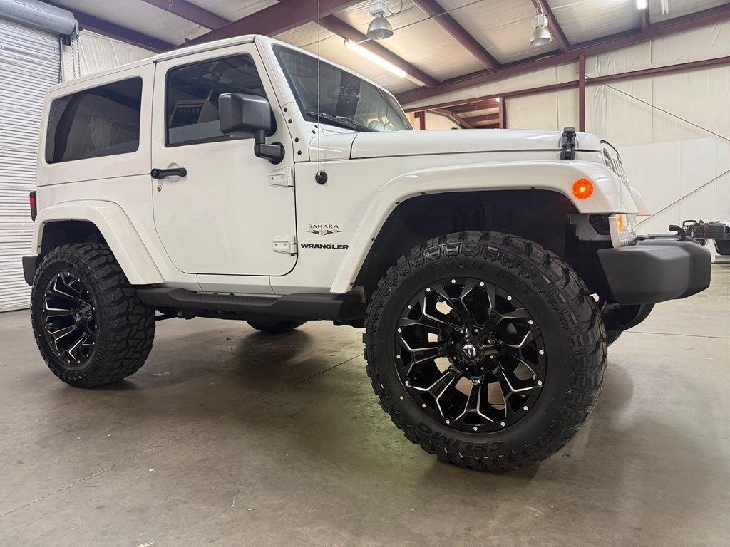 2017 Jeep Wrangler Sahara - Photo 9