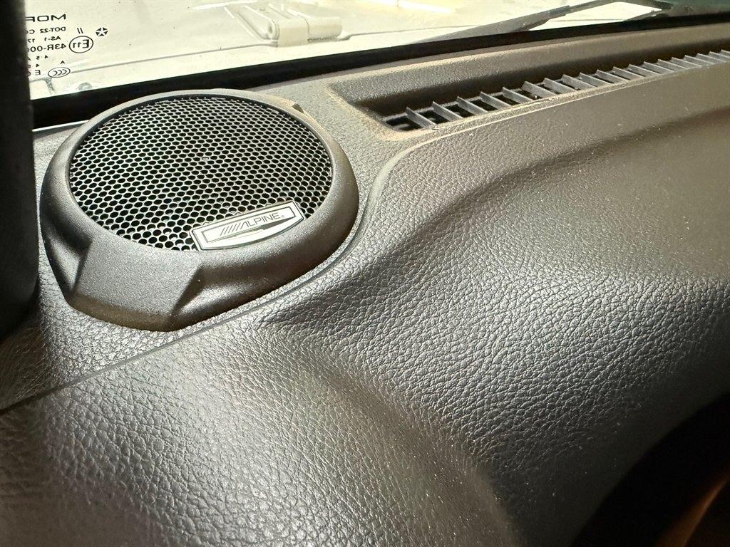 2017 Jeep Wrangler Sahara - Photo 16