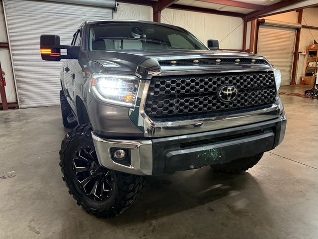 2020 Toyota Tundra SR5 Grade photo 2