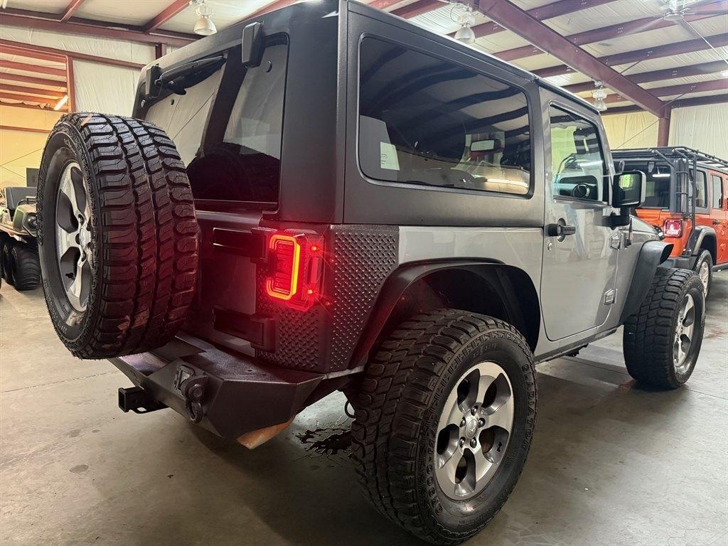 2017 Jeep Wrangler Sahara - Photo 6