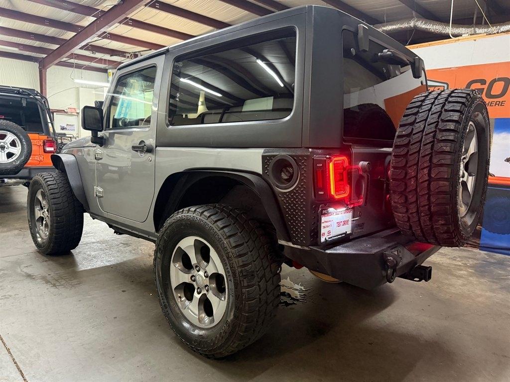 2017 Jeep Wrangler Sahara - Photo 8