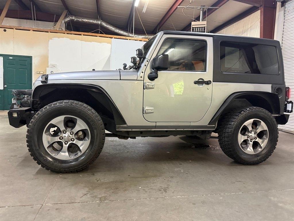 2017 Jeep Wrangler Sahara - Photo 10