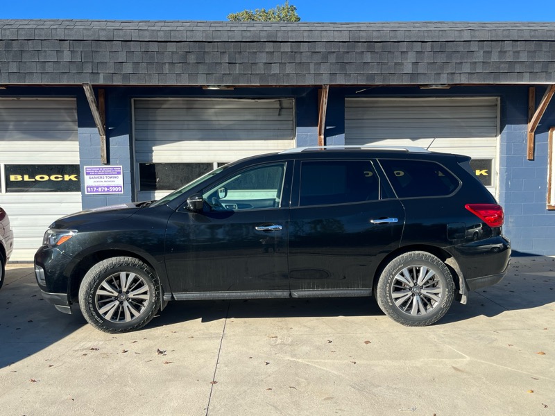 Nissan Pathfinder S 4WD 2017