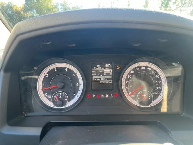 RAM 1500 Tradesman Crew Cab SWB 4WD 2013