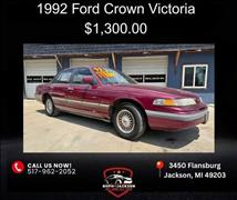 1992 Ford Crown Victoria 
