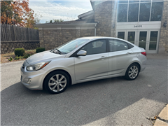 2012 Hyundai Accent 