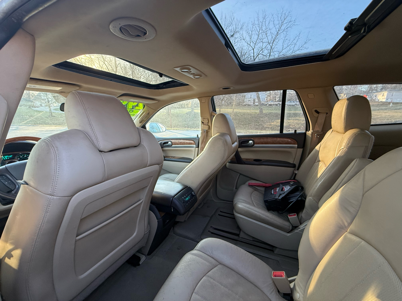 2012 Buick Enclave Leather's photo